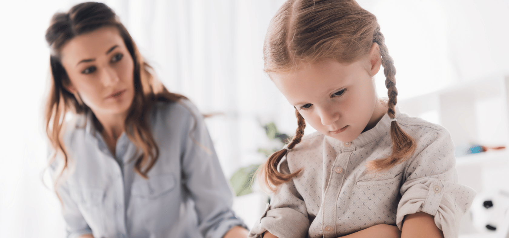 rozmowa mamy z dzieckiem